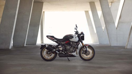 2026 Triumph Trident 800 Debuts