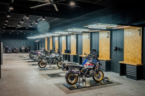 Chear Motorrad Lancar Bilik Pameran Baharu di Shah Alam