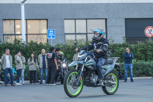 Ulasan Lawatan ke Pembuat Motosikal China bersama MForce