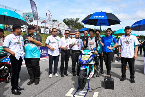 From the race to your engine, how PETRONAS brings lubricants from CubPrix to your motorcycle
