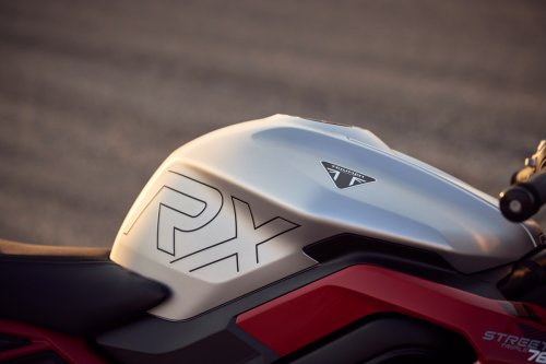 TRIUMPH STREET TRIPLE 765 RX Dilancarkan, RM81,100