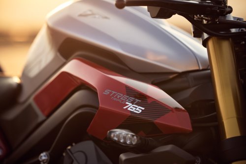 TRIUMPH STREET TRIPLE 765 RX Dilancarkan, RM81,100