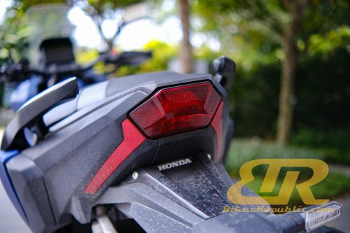 HONDA ADV350 – Skuter Terbaik 2026 (Melebihi 250cc)