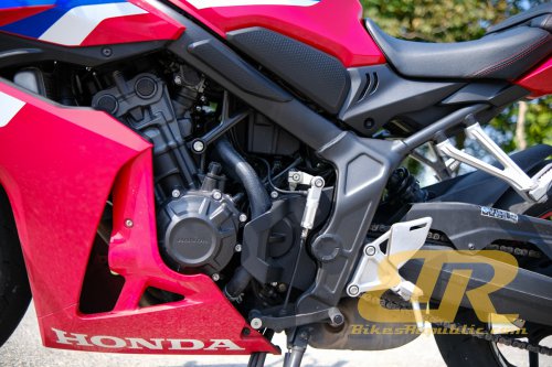 HONDA CBR650R – Motosikal Sport Terbaik (Bawah 1000cc) 2026