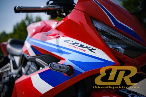 HONDA CBR650R – Motosikal Sport Terbaik (Bawah 1000cc) 2026