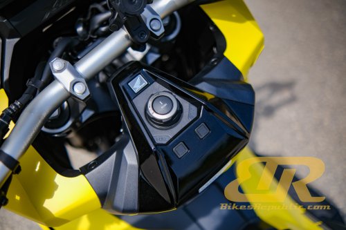 HONDA X-ADV – 2026 ADVENTURE SCOOTER OF THE YEAR (ABOVE 500cc)