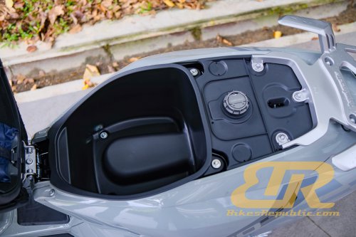 LAMBRETTA X300GT – Skuter Klasik Moden Terbaik 2026