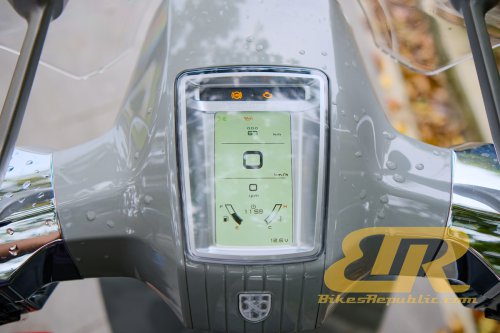 LAMBRETTA X300GT – Skuter Klasik Moden Terbaik 2026