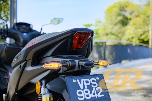 YAMAHA NVX – Skuter Terbaik 2026