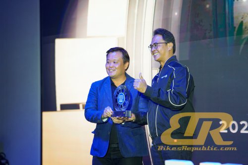 YAMAHA NVX – Skuter Terbaik 2026