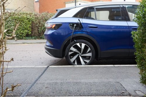 UK plans to ‘double down’ on EV charging provision