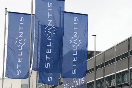 Stellantis accelerates European small EV offensive