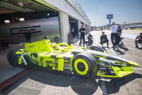 Opel names first Formula E car GSE 27FE