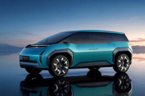 Auto China: BYD unveils electric sports car and family SUV