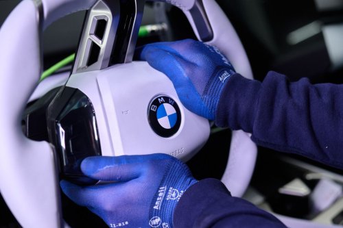 BMW to launch series production of the i3 in August