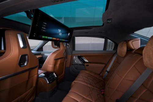 BMW Integrates Neue Klasse technologies into the i7