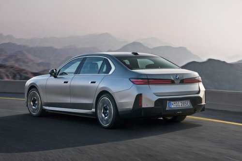 BMW Integrates Neue Klasse technologies into the i7