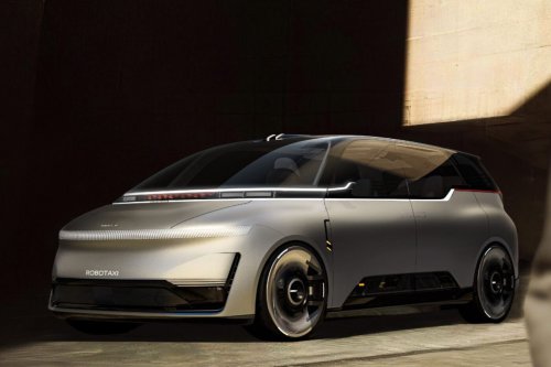 Geely’s Uber rival Caocao plans robotaxi initiative