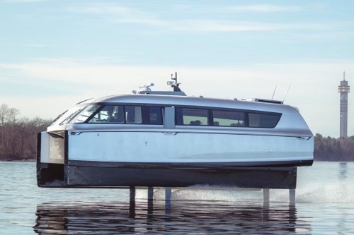 Candela unveils electric hydrofoil P-12 Business