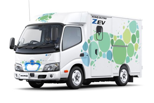 Fuso and Hino complete merger