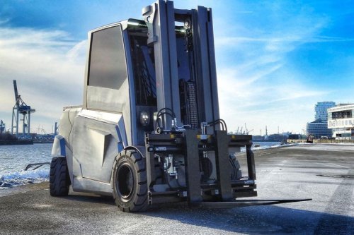 Jungheinrich presents high-voltage electric forklift FalcOn