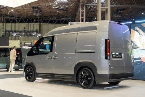 Kia, Battery, Kia introduces new body and battery variants of the PV5 Cargo