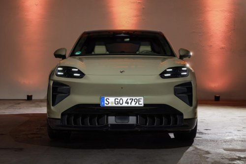Porsche unveils Cayenne Coupé Electric