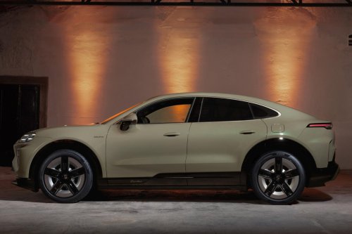 Porsche unveils Cayenne Coupé Electric