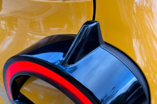 First drive: Renault Twingo goes retro – but does it go too far?