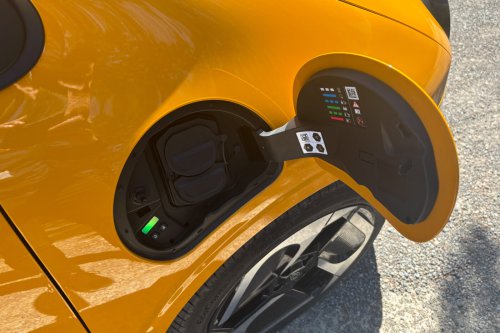 First drive: Renault Twingo goes retro – but does it go too far?