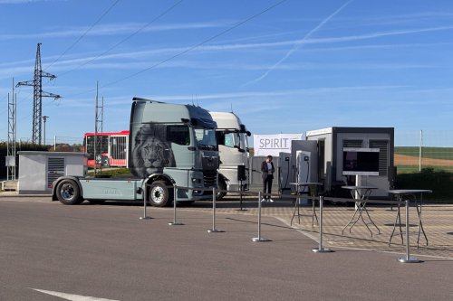 Powerbank on wheels: bidirectional charging demonstrated in electric trucks