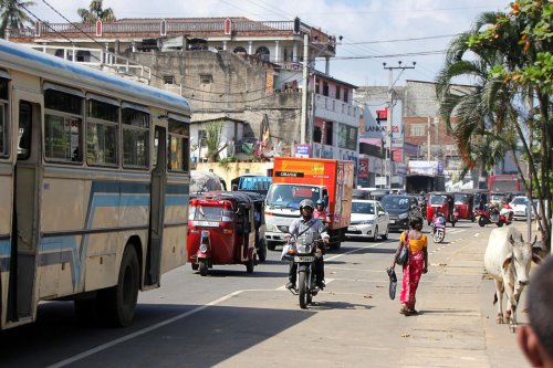 Sri Lanka urges daytime EV charging to ease grid pressure