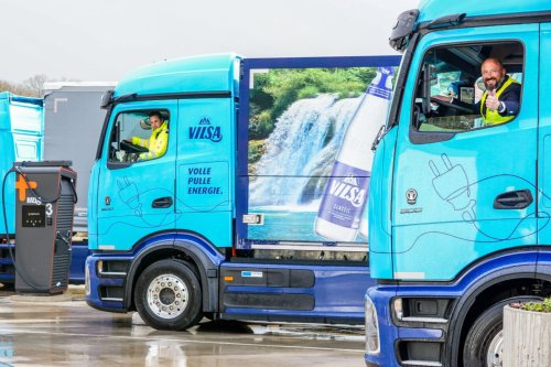 Vilsa delivers its mineral water with three eActros 600 battery-electric trucks