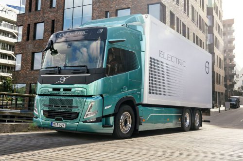 Volvo Trucks unveils its new generation of electric HGVs
