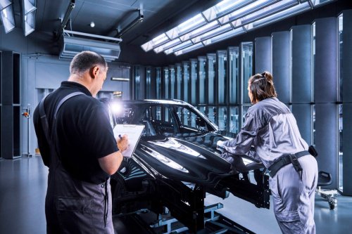 Mercedes ramps up GLC production