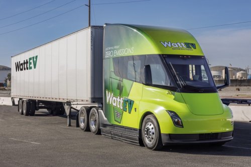 WattEV orders 370 Tesla Semi trucks for operations in California