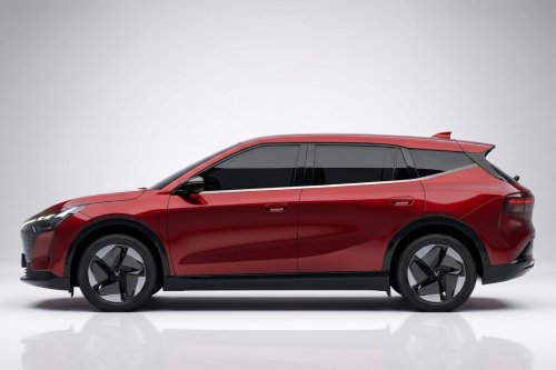 Vietnam: VinFast unveils second-generation VF 8