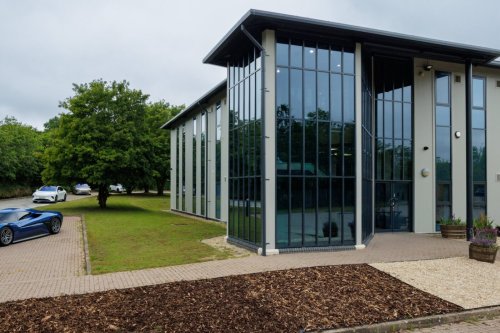 Nio opens new UK R&D site