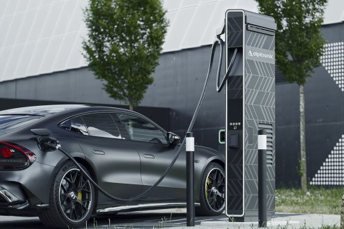 Alpitronic increases CCS charging power of HYC1000 system to 1,000kW