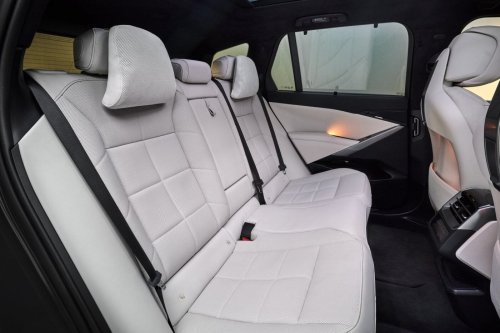 BMW, World premiere of the BMW iX5: A new dimension in electric mobility