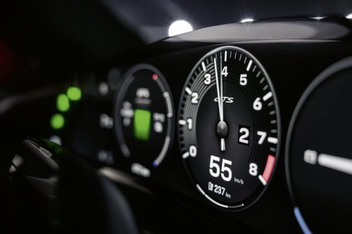Porsche, Porsche Taycan, Porsche’s new Taycan model year gets simulated gearshift – for an additional charge