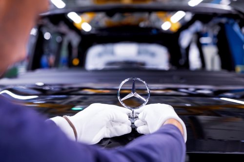 Mercedes-Benz launches series production of the VLE