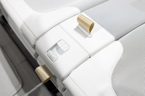 Small, electric, and quick to charge: Smart’s bid to reinvent the two-seater