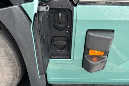 Volvo Trucks boosts net battery capacity to record level