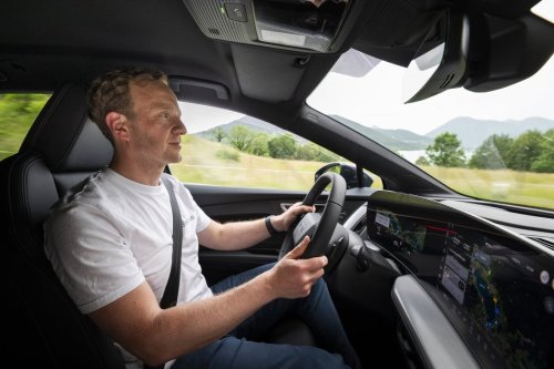Audi, Audi Q4 e-tron, Audi e-tron, First Drive in the New Audi Q4 e-tron: Does the Facelift Measure Up Against Its Own Relatives?