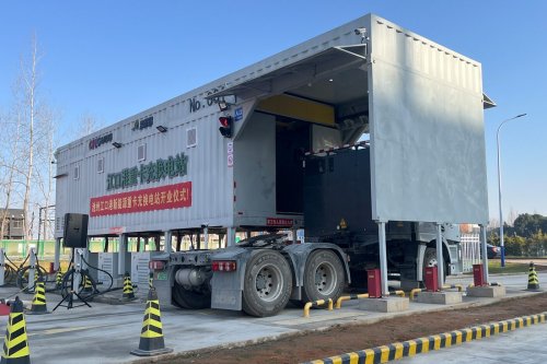 Battery, A model for Europe? How China is scaling battery swapping for electric trucks
