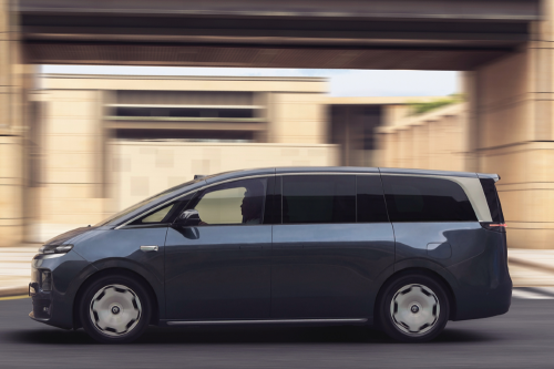 Leapmotor launches first electric van in China