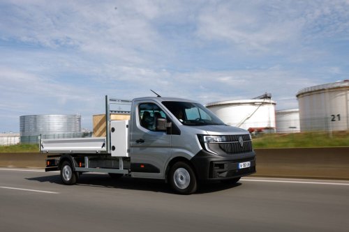 Renault, Renault Master, Battery, Renault refreshes Master E-Tech with battery and comfort upgrades