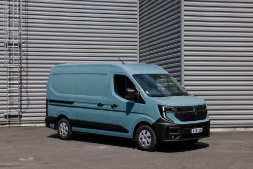 Renault, Renault Master, Battery, Renault refreshes Master E-Tech with battery and comfort upgrades