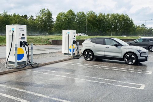 Vattenfall and WirelessCar test automated charging